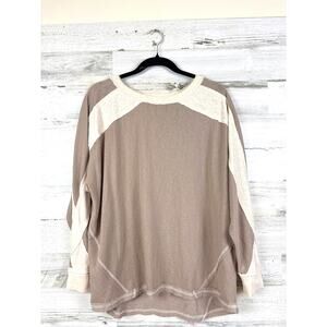Carole Christian Women’ S Tan Cream Lightweight Long Sleeve Crew Neck Top Shirt